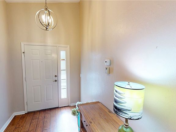 4th image of 24132 Buckingham Way