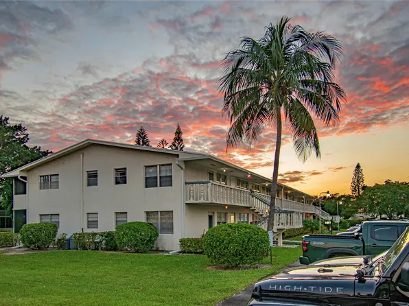 235 Kent #235, West Palm Beach, FL 33417