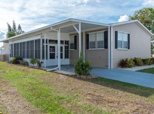 286 Borel Cir NE, Palm Bay, FL 32907