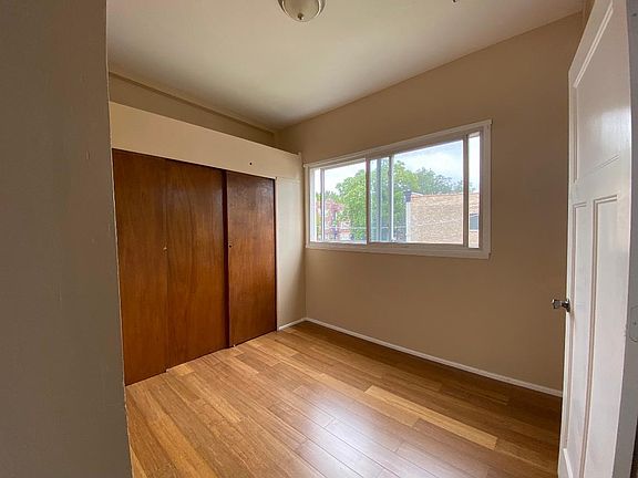 5th image of 1526 W Balmoral Ave