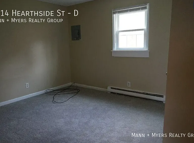 1214 Hearthside St #D — Photo 9