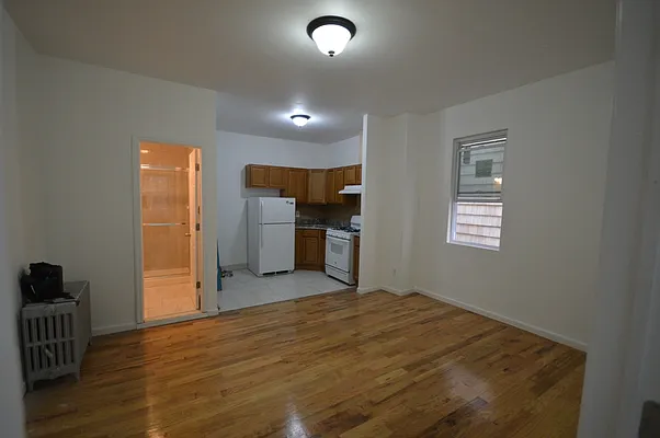 Rented by Brick&Mortar | media 18