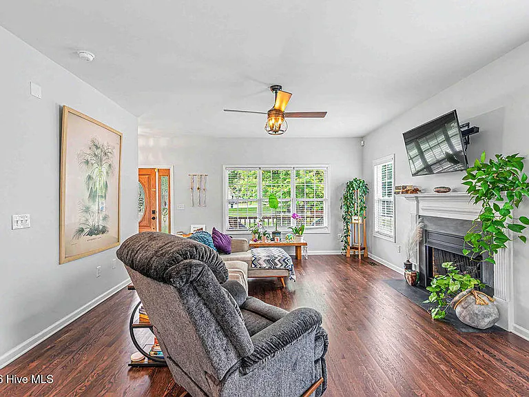 609 Riva Ridge Rd — Photo 9