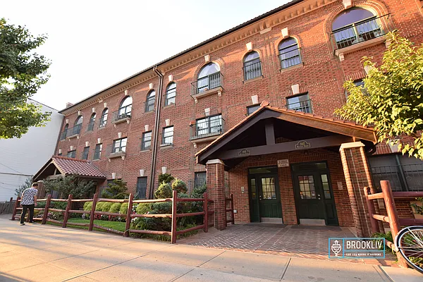 Rented by Joel Scharf, LREB | media 20