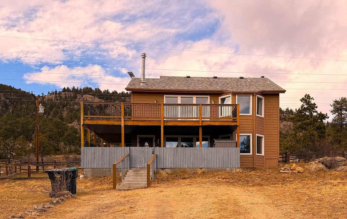 Building Photo - 73 Sunlight Ln