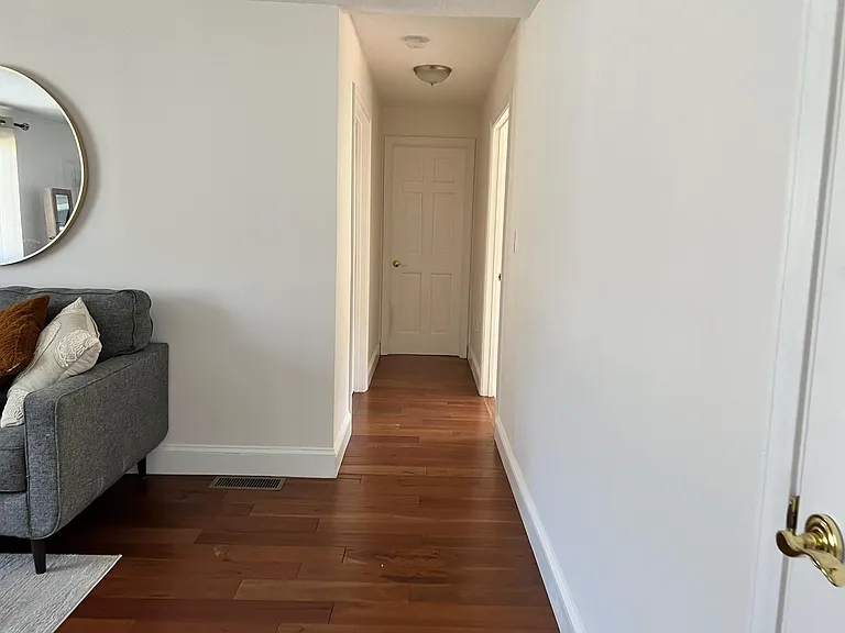 12 Gassett Rd — Photo 17