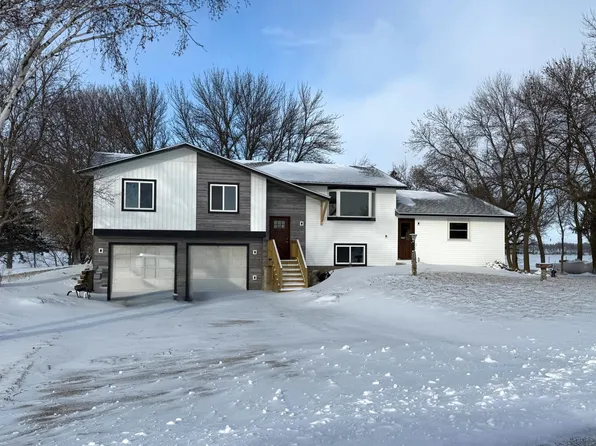 7192 21st Ave NW, Pennock, MN 56279