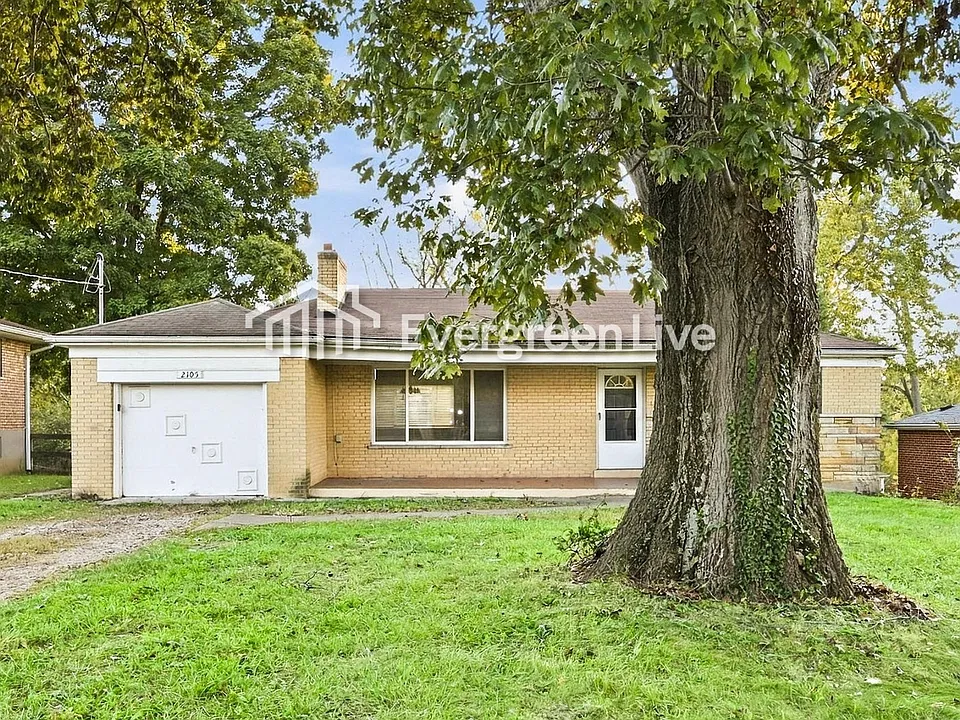 2105 Adams Rd