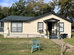 359 N 2nd St, Colquitt, GA 39837