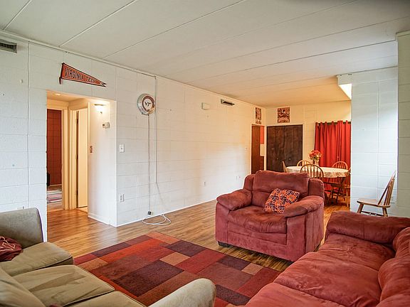 5th image of 900 Brightwood Manor Dr #B-7