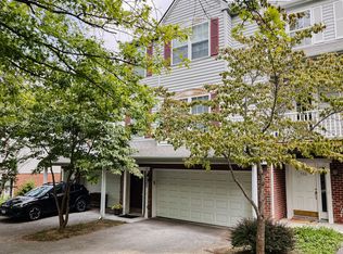 365 Silver Leaf Dr, Christiansburg, VA 24073