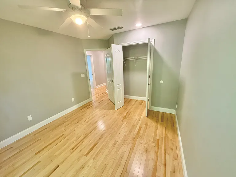 2041 English Ln — Photo 74