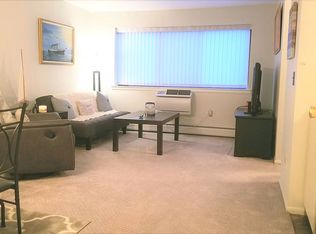 218 Broad St APT 3B, Bloomfield, NJ 07003