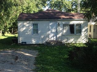 1137 Dawes St, Aurora, IL 60506