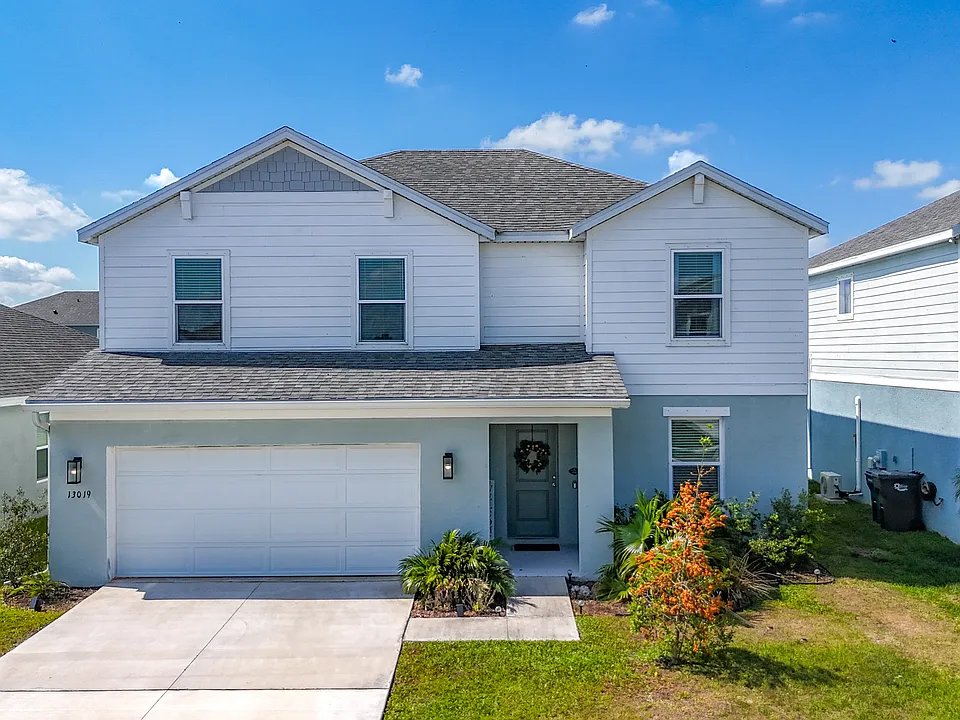 13019 Bluff Oak Way