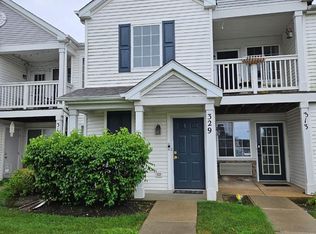 329 Silverstone Dr #329, Carpentersville, IL 60110