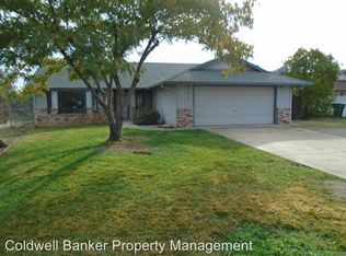 2361 Candlewood Dr, Redding, CA 96003