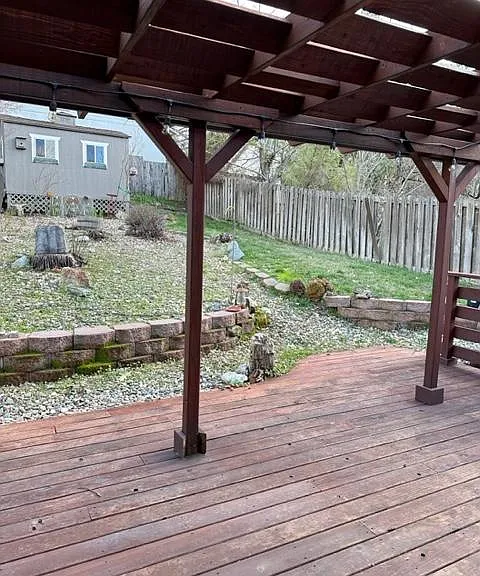 Turner Ct — Photo 8