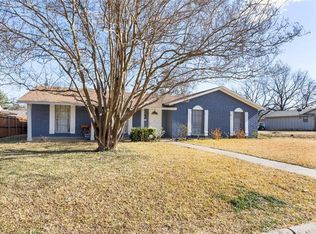 333 Chisholm Trl, Sherman, TX 75092