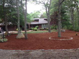 10 Fernwood Rd, North Falmouth, MA 02556