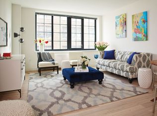 4550 Pearson St APT 3Q, Long Island City, NY 11101