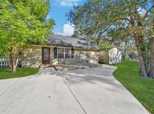 4072 Highway 105, Navasota, TX 77868
