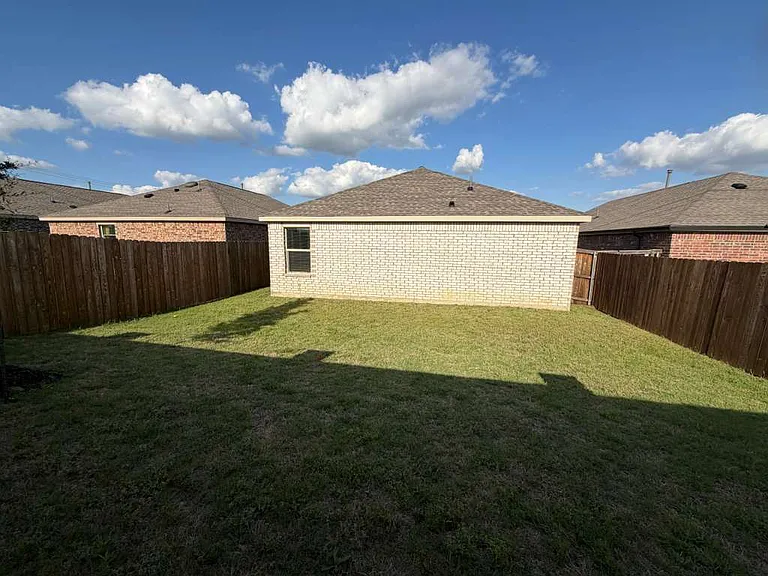6729 Adderly Rd — Photo 26