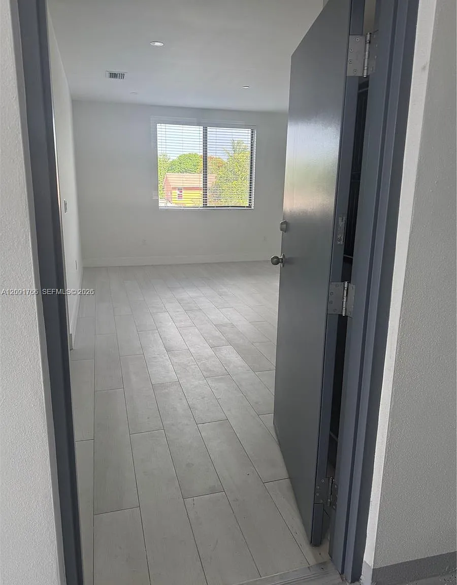 Hialeah 13th Addn Amd Pl — Photo 1