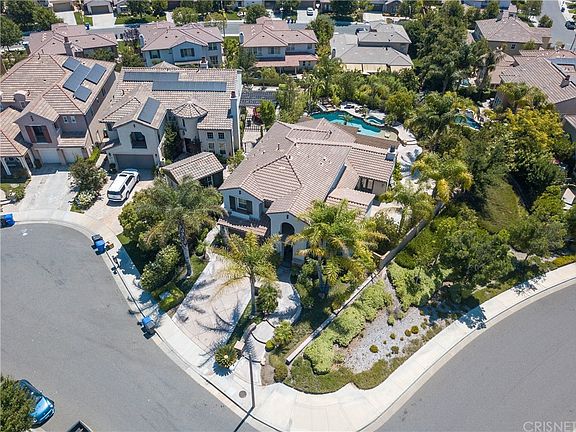 5th image of 26120 Jasper Ct