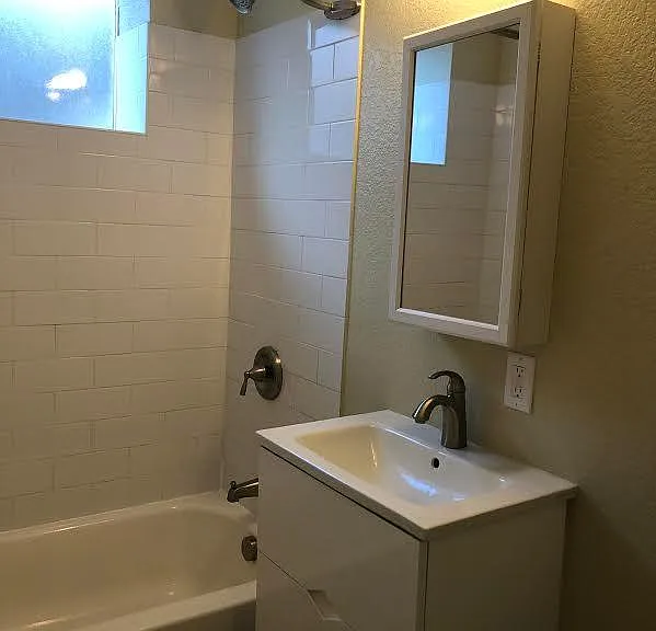 4141 N Alcott St — Photo 8