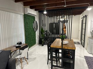 7430 SW 39th St #1, Miami, FL 33155