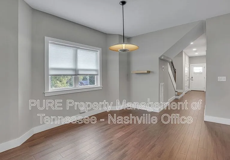 3212A Lincoln Ave — Photo 9