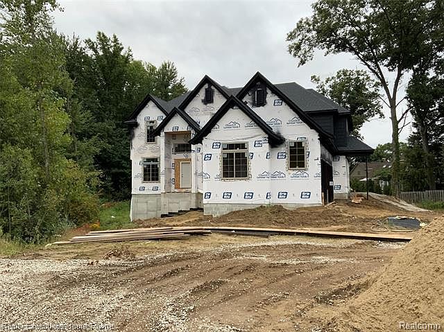 1st image of 54045 Deadwood Ln