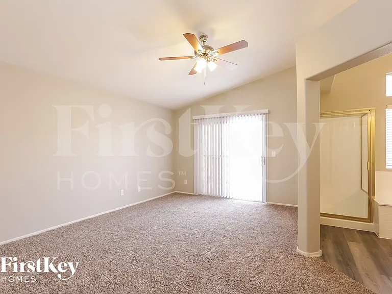 1900 Toscanini Way — Photo 11
