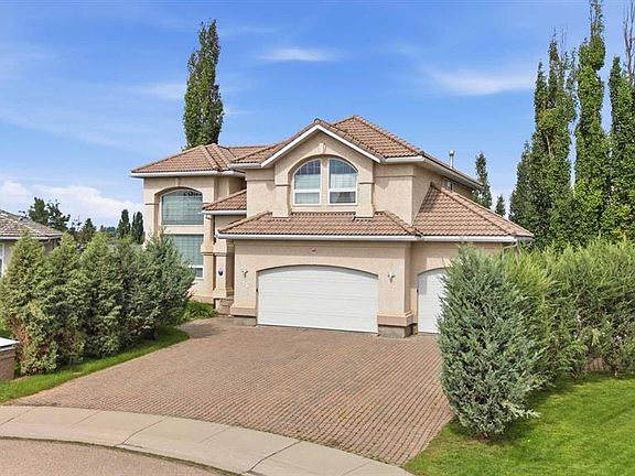 2nd image of 25 SE Ashmore Close