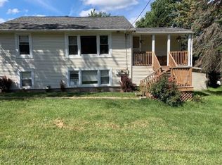 25 Willow Rd, Beacon, NY 12508