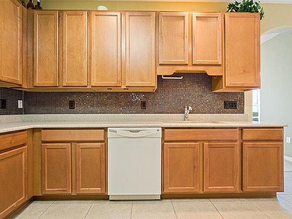 4th image of 12630 Weston Dr