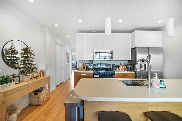 Rented by Corcoran | media 4