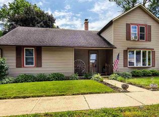 218 W Merchant St, Byron, IL 61010