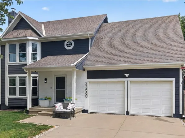 22680 S Franklin St, Spring Hill, KS 66083