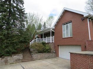 700 Field Club Rd, Pittsburgh, PA 15238