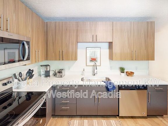 2nd image of 1576 Moon River Dr APT 7606