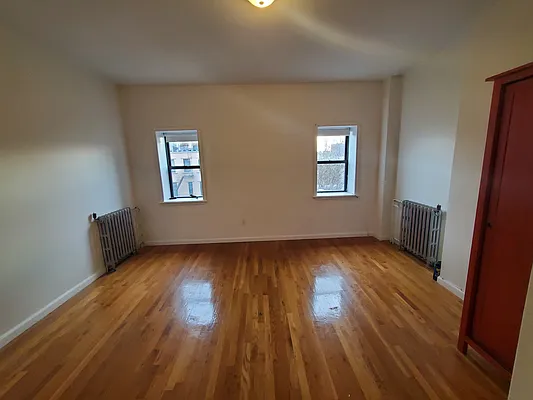 Rented by Ideal Properties Group | media 9