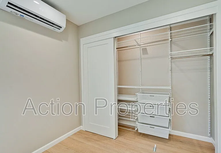 370 Camille Ct — Photo 12
