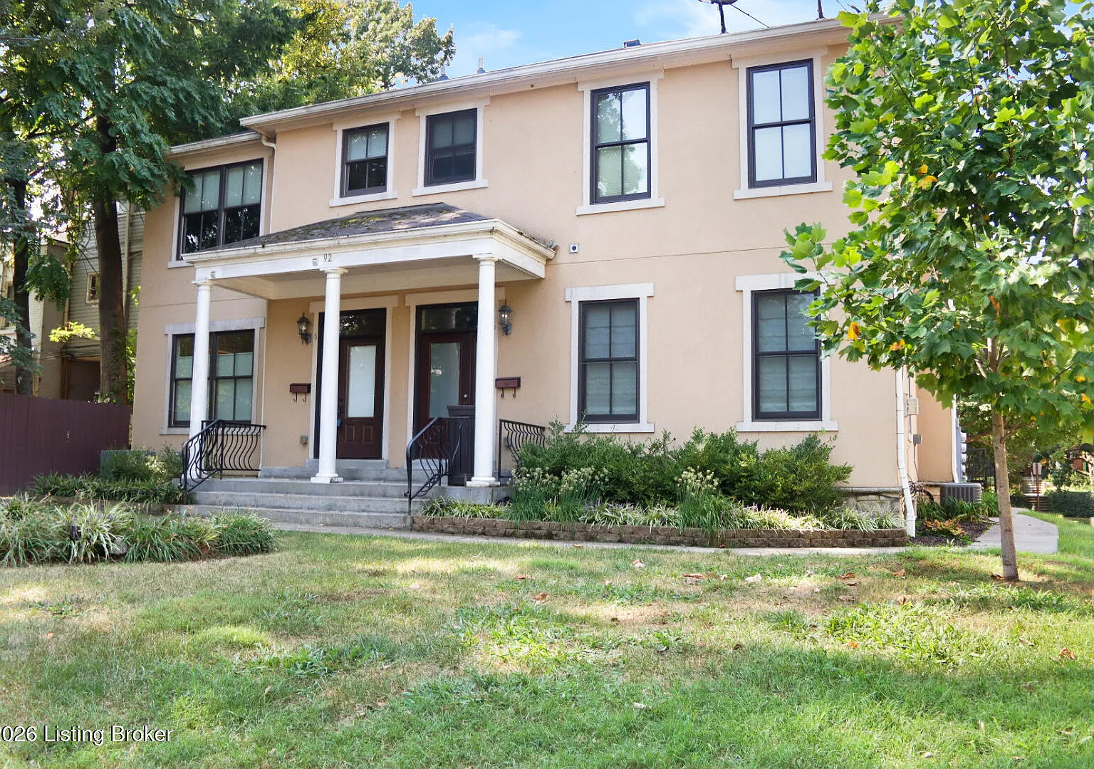 2 bed, 2.5 bath, 1431 sqft, $1,990 — Photo 1