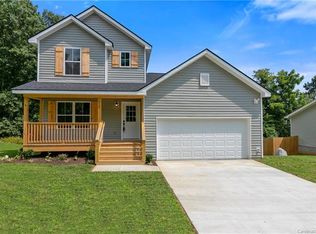 519 East St, Candler, NC 28715