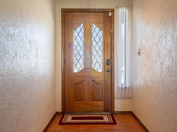 4th image of 6800 Toluca Dr