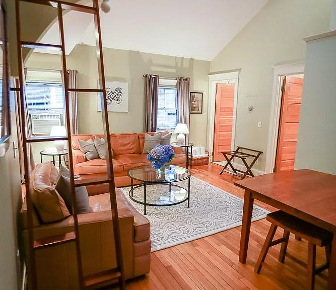 10 Holbrook St #11 — Photo 10
