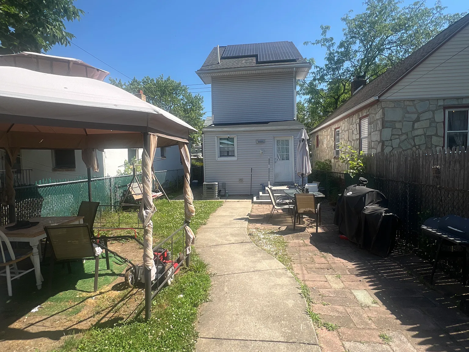 William St, Trenton — Photo 4