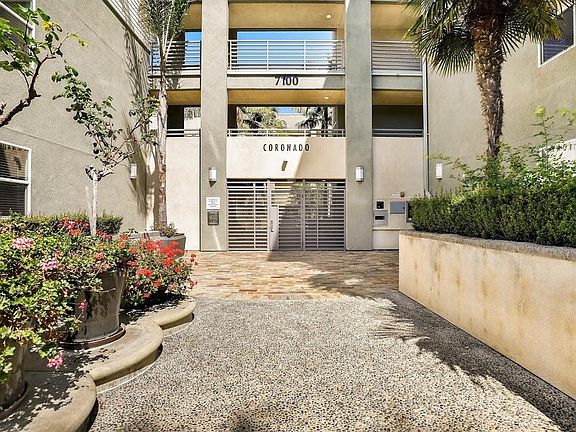 3rd image of 7100 Playa Vista Dr APT 216
